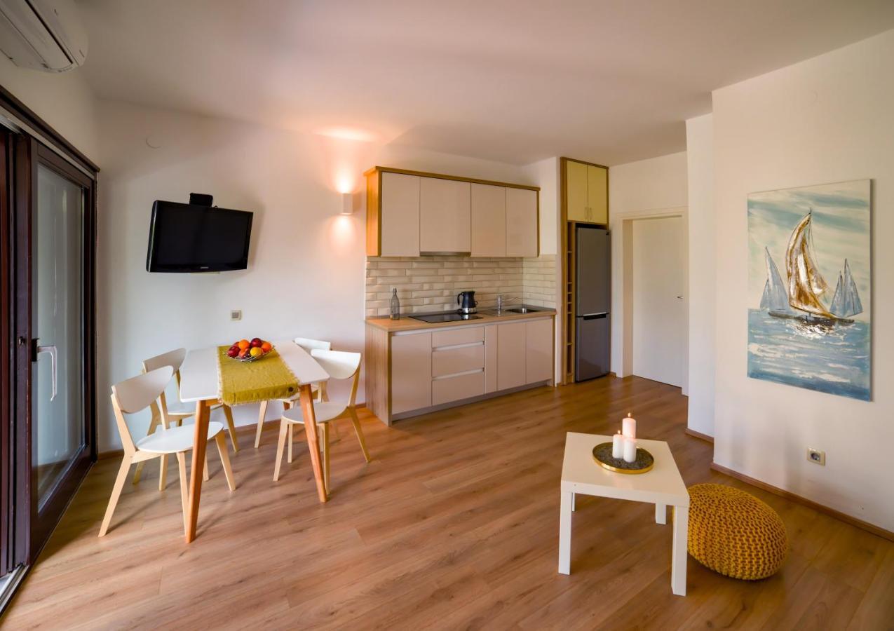 Oaza Primošten Extérieur photo